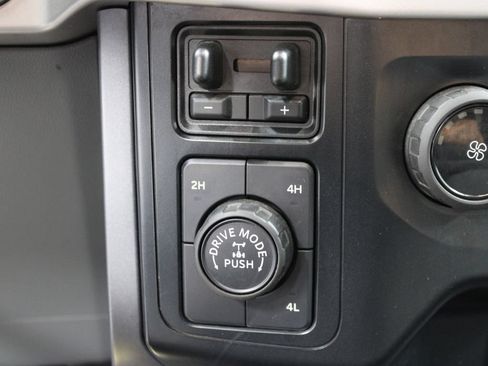 Used 2023 Ford F150 XLT w/ Trailer Tow Package AWD/4WD image 70