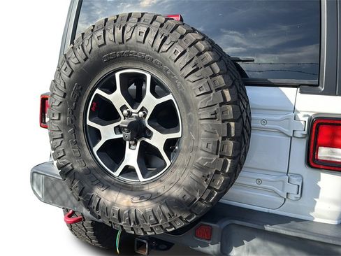 Used 2020 Jeep Wrangler Unlimited Rubicon image 16