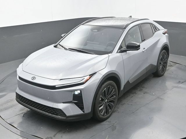 Used 2026 Toyota C-HR w/ Cold Weather Package AWD/4WD image 16