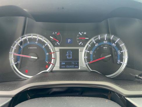 Used 2019 Toyota 4Runner TRD Off-Road Premium AWD/4WD image 16