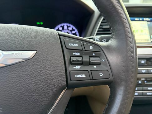 Used 2016 Hyundai Genesis 3.8 w/ Option Group 02 image 27