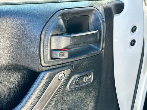 Used 2015 Jeep Wrangler Unlimited Sport w/ Quick Order Package 24S image 15