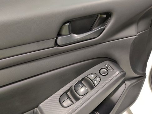 Used 2024 Nissan Altima 2.5 S image 27