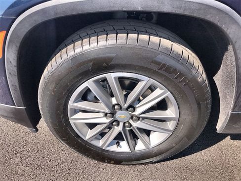 Certified 2023 Chevrolet Traverse LT image 10