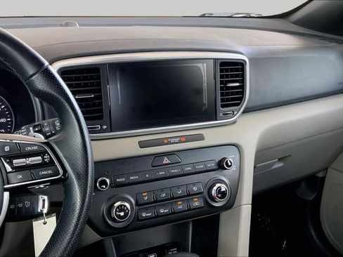 Used 2020 Kia Sportage S FWD image 6