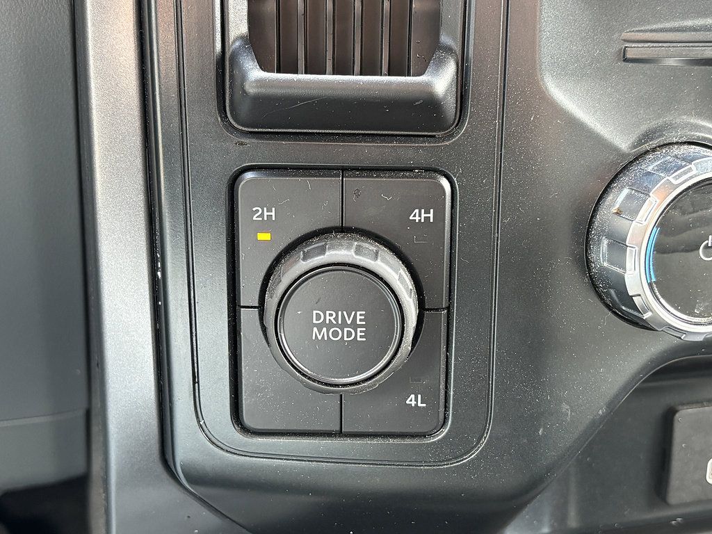 Used 2025 Ford F150 XLT w/ Equipment Group 301A Standard AWD/4WD image 12