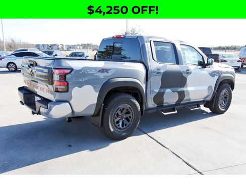 New 2026 Nissan Frontier PRO-4X w/ Tow Package image 8