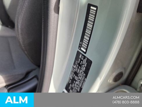 Used 2025 Kia K4 LXS image 16