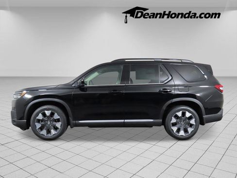 New 2026 Honda Pilot Elite image 2