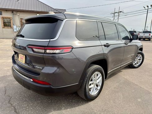 Used 2023 Jeep Grand Cherokee L Laredo image 6