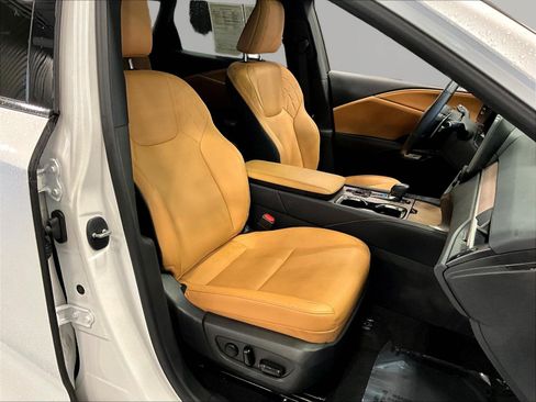 Used 2024 Lexus RX 350 Premium w/ Cold Area Package FWD image 29