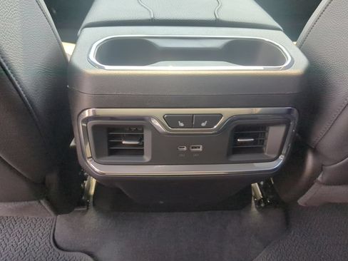 Used 2026 GMC Sierra 1500 Denali AWD/4WD image 22