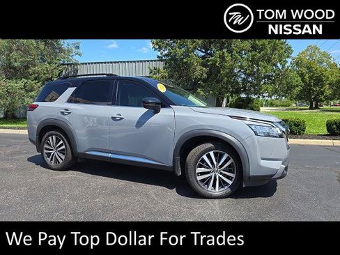 Certified 2022 Nissan Pathfinder Platinum w/ Cargo Package AWD/4WD image 1