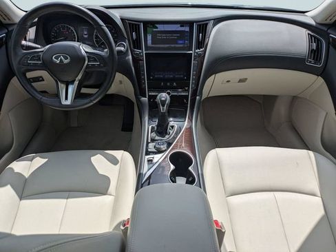 Used 2018 INFINITI Q50 Luxe w/ Essential Package (3.0T Luxe) RWD image 14