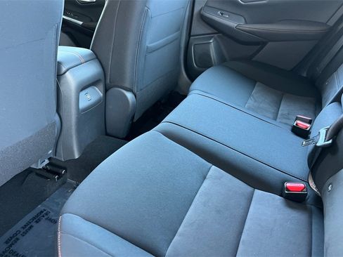 New 2025 Nissan Sentra SR w/ Midnight Edition image 10