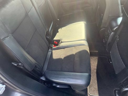 Used 2018 Jeep Grand Cherokee Altitude AWD/4WD image 45