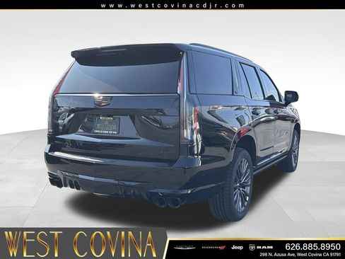Used 2023 Cadillac Escalade V AWD/4WD image 10