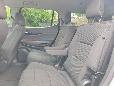 Used 2019 GMC Acadia SLE AWD/4WD image 16