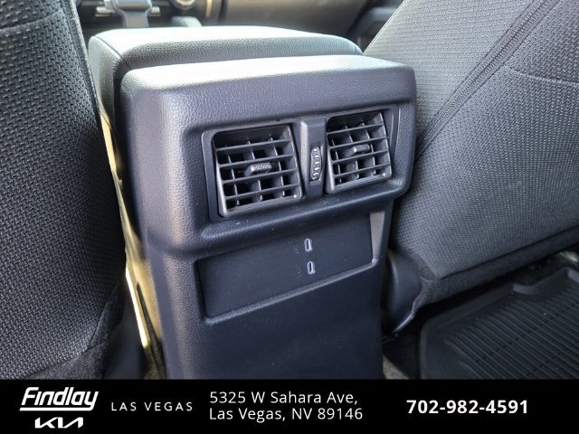 Used 2025 Toyota 4Runner SR5 AWD/4WD image 16