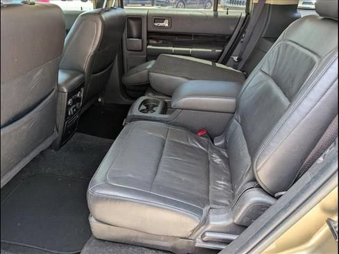 Used 2013 Ford Flex SEL FWD image 14
