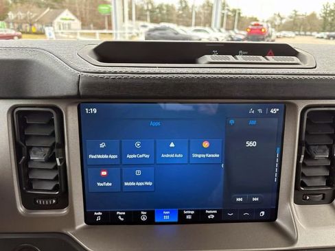 Used 2025 Ford Bronco Outer Banks image 23