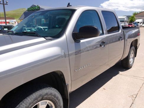 Used 2013 Chevrolet Silverado 1500 LT w/ All-Star Edition AWD/4WD image 8