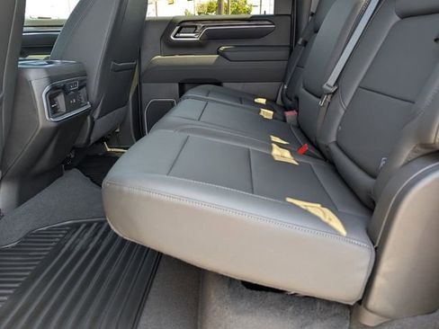 New 2026 Chevrolet Silverado 2500 LTZ w/ LTZ Plus Package AWD/4WD image 7