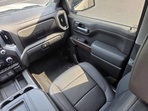 Used 2021 GMC Sierra 1500 SLT w/ SLT Premium Plus Package AWD/4WD image 38
