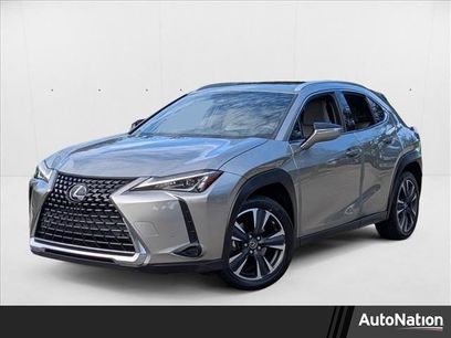 Used 2021 Lexus UX 200 w/ Accessory Package (Z1)