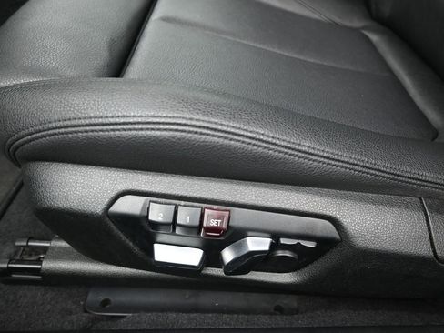 Used 2020 BMW M240i Convertible image 12