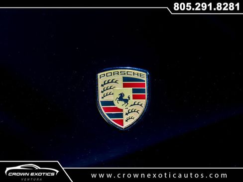 Used 2023 Porsche Macan Turbo image 45