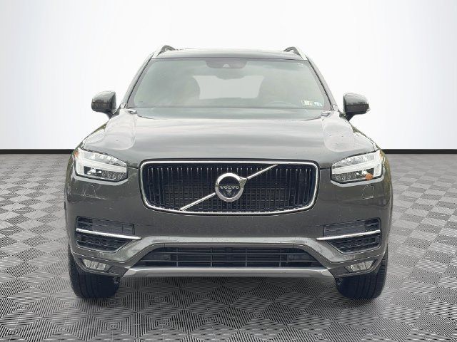 Used 2018 Volvo XC90 T5 Momentum w/ Convenience Package AWD/4WD image 2