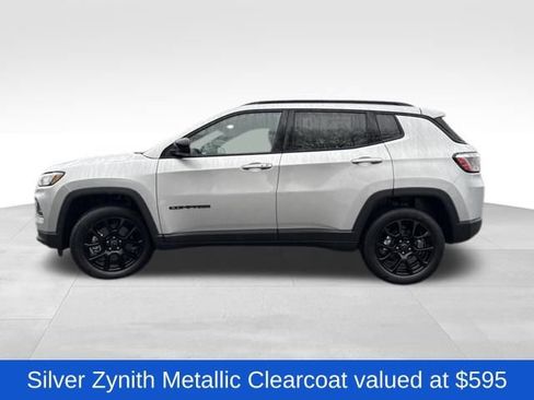 New 2026 Jeep Compass Latitude AWD/4WD image 4