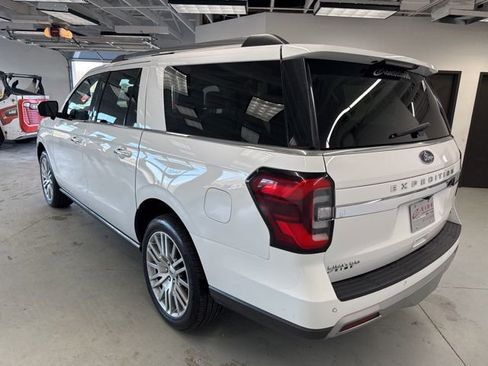 Used 2023 Ford Expedition Max Limited image 8