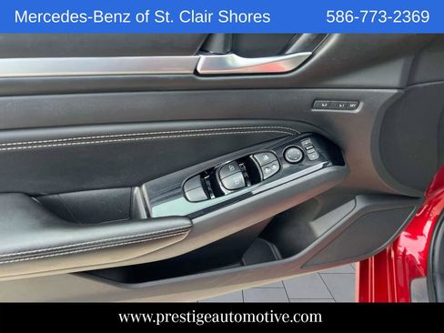 Used 2020 Nissan Altima 2.0 Platinum FWD image 20