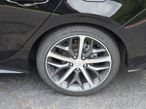 Used 2023 Honda Civic Touring image 35