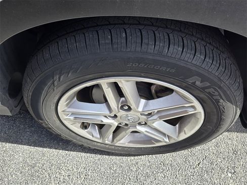 Used 2021 Hyundai Kona SE w/ Cargo Package image 10