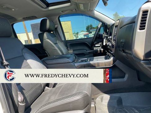 Used 2015 GMC Sierra 1500 Denali AWD/4WD image 42