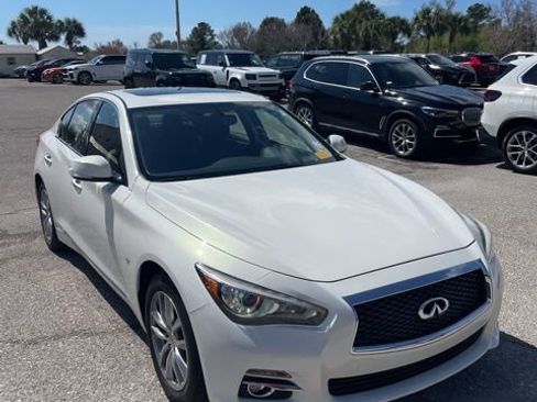 Used 2014 INFINITI Q50 Premium w/ Navigation Package image 5