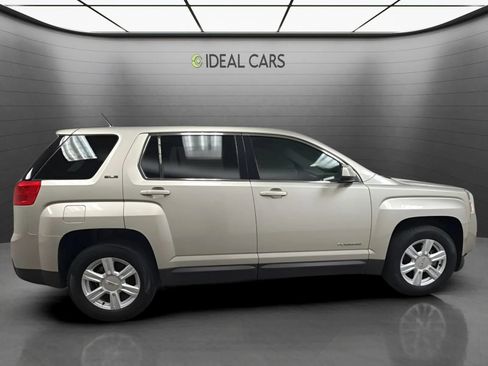 Used 2015 GMC Terrain SLE FWD image 4