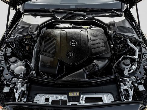 Used 2022 Mercedes-Benz C 300 Sedan w/ Exclusive Trim Package image 56