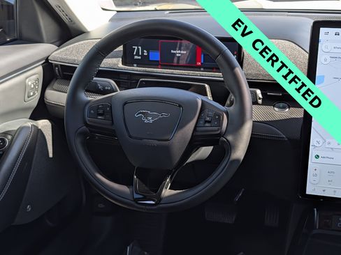 Certified 2022 Ford Mustang Mach-E Premium image 17