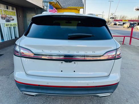 Used 2020 Lincoln Nautilus FWD w/ Equipment Group 101A image 4