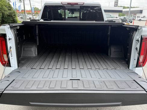 Used 2026 GMC Sierra 1500 Denali Ultimate AWD/4WD image 6