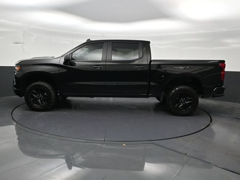 Used 2025 Chevrolet Silverado 1500 Custom Trail Boss AWD/4WD image 2