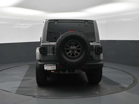 Used 2021 Jeep Wrangler Unlimited Rubicon w/ Dual Top Group AWD/4WD image 8