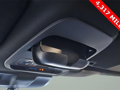 Used 2025 Ford F150 XLT w/ Equipment Group 302A MID image 32