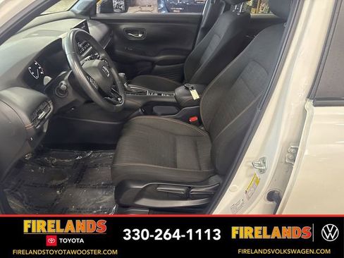 Used 2024 Honda HR-V Sport image 12