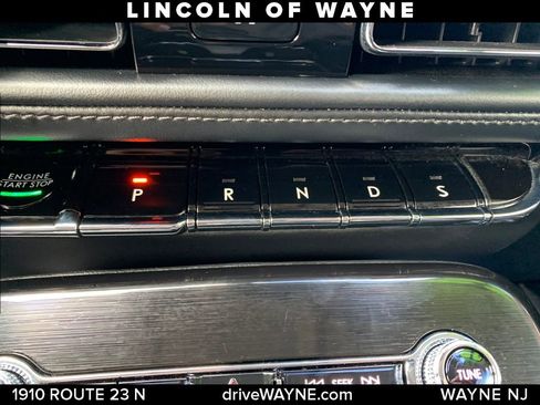 Certified 2022 Lincoln Nautilus AWD image 19