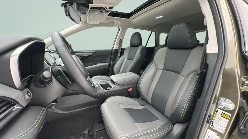 Used 2024 Subaru Outback Onyx Edition AWD/4WD image 14